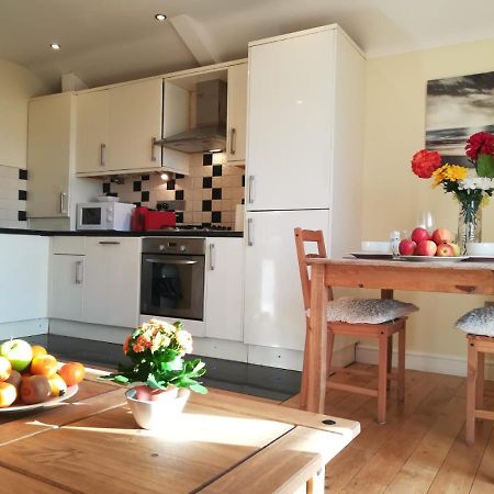 Bright, Modern 1 Bedroom Apartment, Uplands, Свонсі Екстер'єр фото